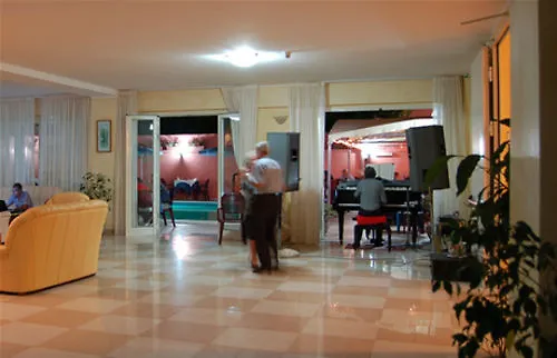 Hotel San Marco Альгеро 4*,