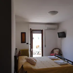 La Terrazza Couette-café